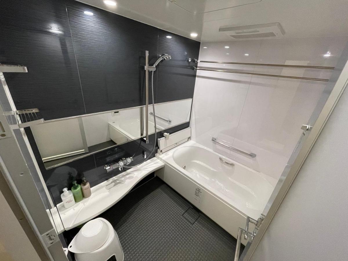 Wolf Pack Apartment 1001 Ōsaka Exterior foto